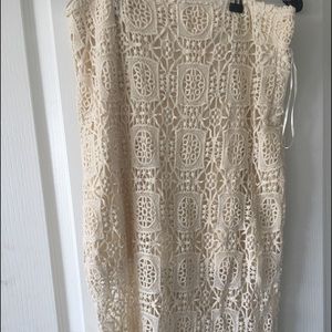 Ivory lace skirt